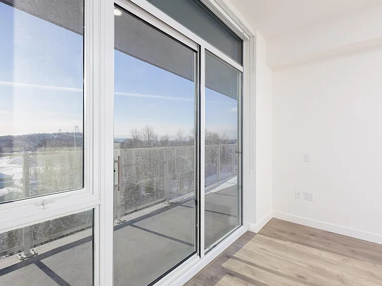 200 Klahanie Ct #1106 — Photo 8