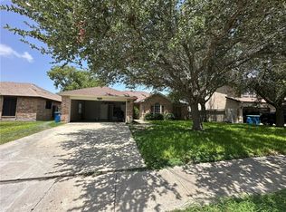 303 Gulfton Dr, Portland, TX 78374