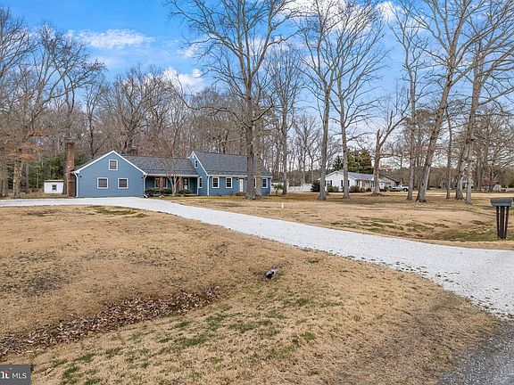 2nd image of 3318 Landrum Dr