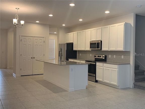 3rd image of 7688 Bowery Dr