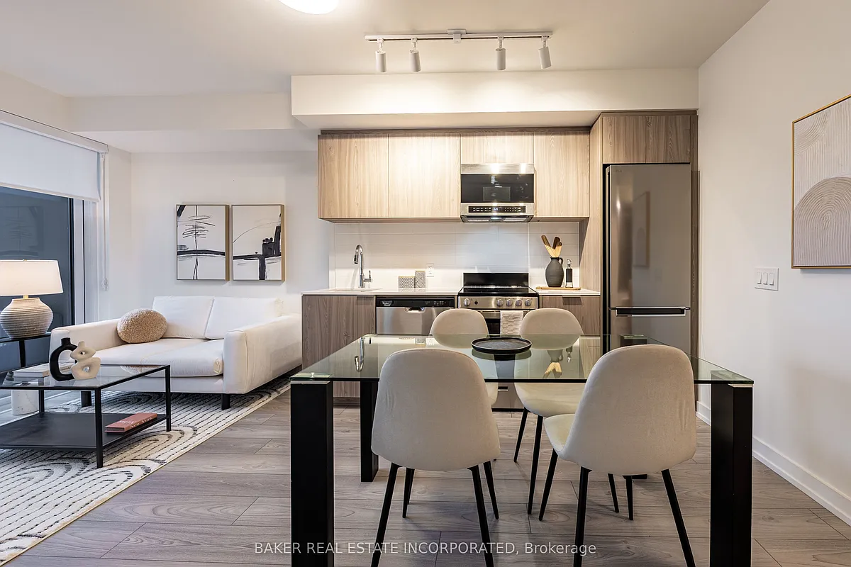 Building Photo - 223 Redpath Ave #2907