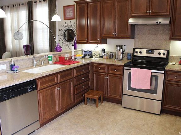 2nd image of 1249 Marseille Ln
