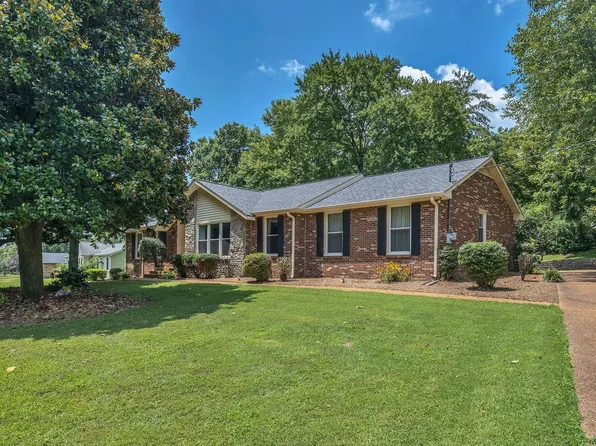 5052 Marc Dr, Nashville, TN 37211