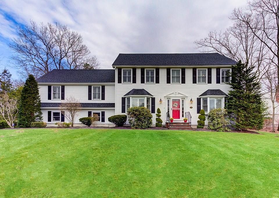 1st image of 31 Bridie Ln
