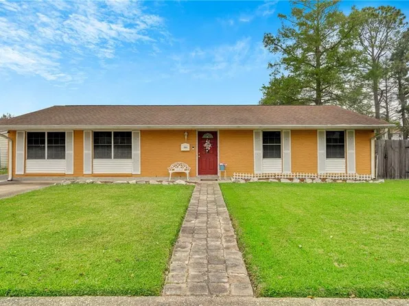421 Lacour Dr, La Place, LA 70068