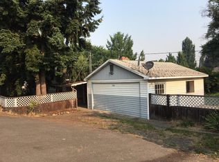 3300 S Stage Rd, Medford, OR 97501