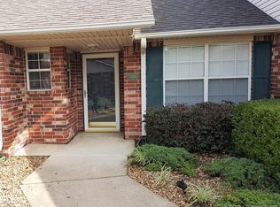 1405 W Evergreen Ln, Claremore, OK 74017