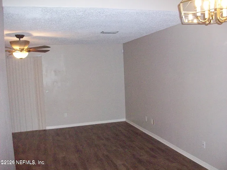 5860 Liska Dr — Photo 3