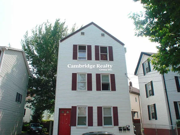 40 Bristol St #2T — Photo 13