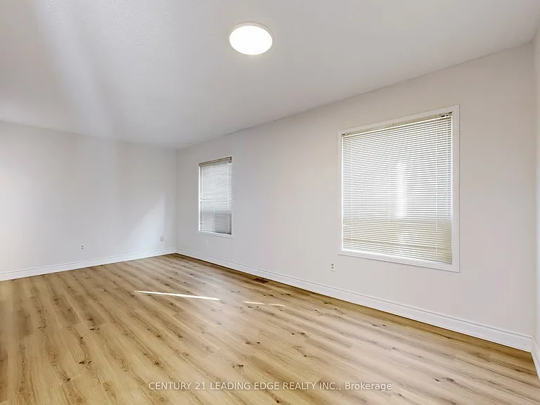 107 Joycedale St #MAIN FLOOR — Photo 5