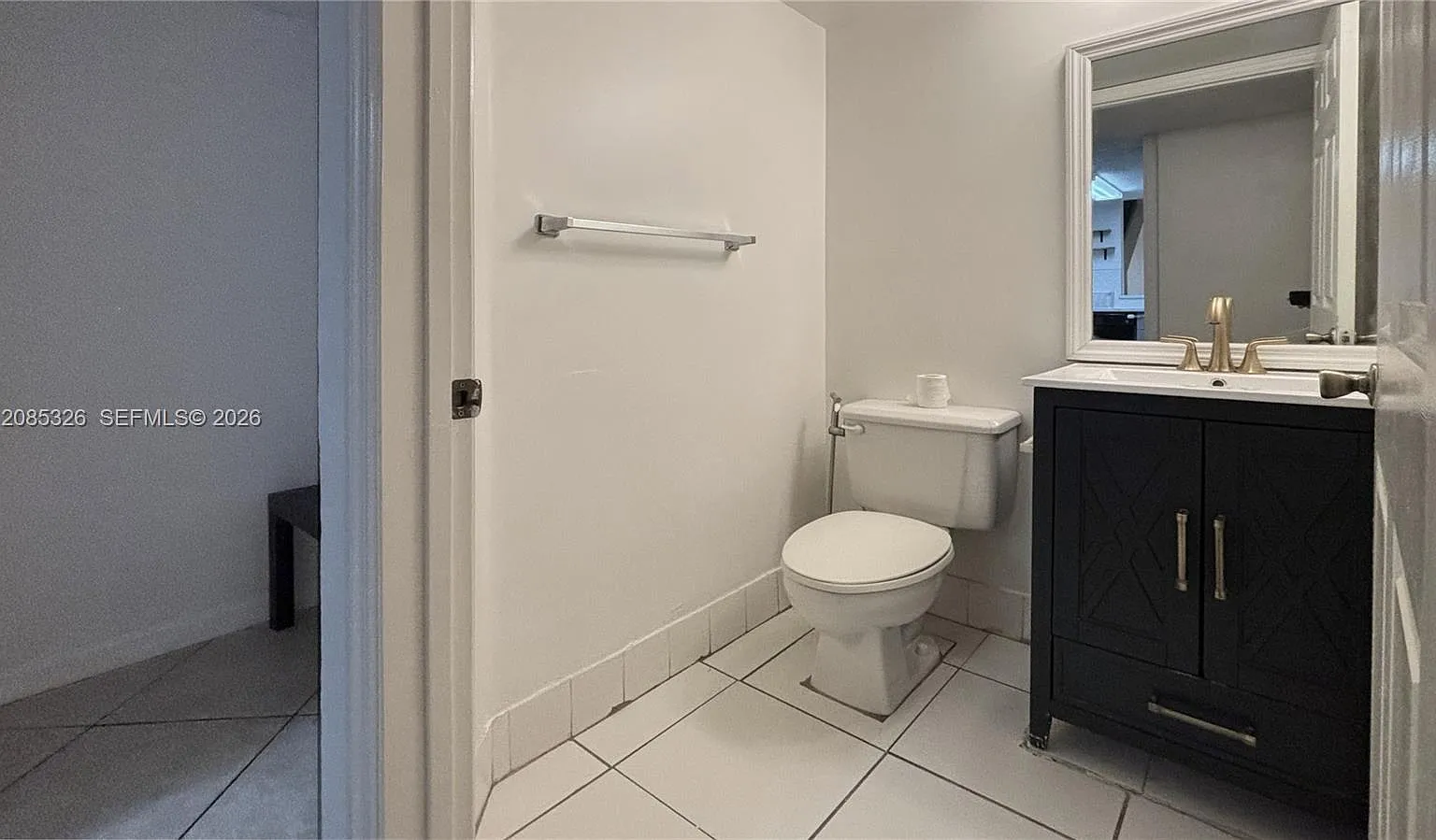Marina Real Condo No 5 — Photo 2