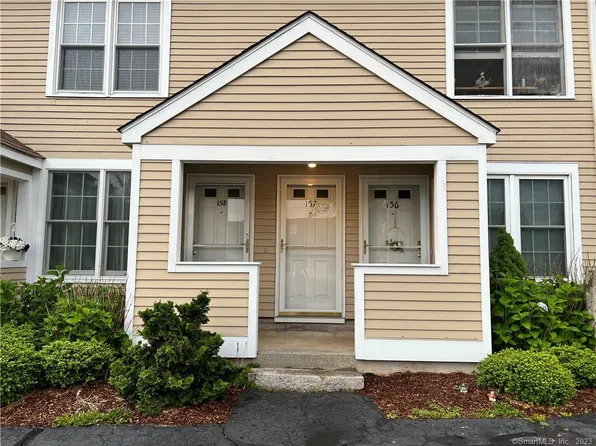 54 Rope Ferry Road #N158, Waterford, CT 06385