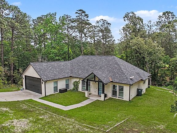 2nd image of 211 McGregor Dr