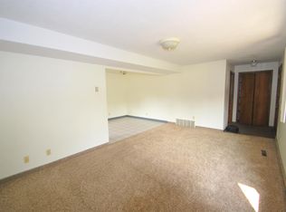 557 E 900 N APT 3, Logan, UT 84321