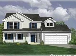 125 Durham Ct, Falling Waters, WV 25419