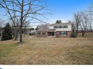 786 Westwind Dr, Berwyn, PA 19312