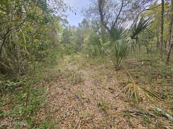 9 Musket Court, Bald Head Island, NC 28461