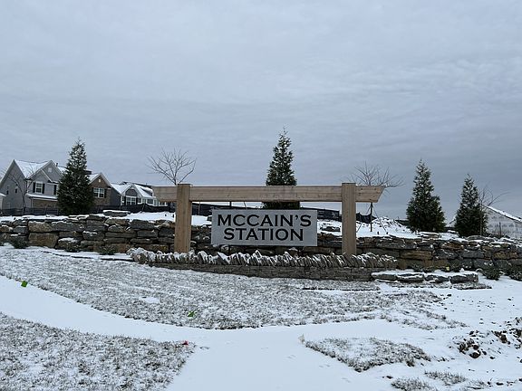 2nd image of 241 Pryor Dr Lot 61D