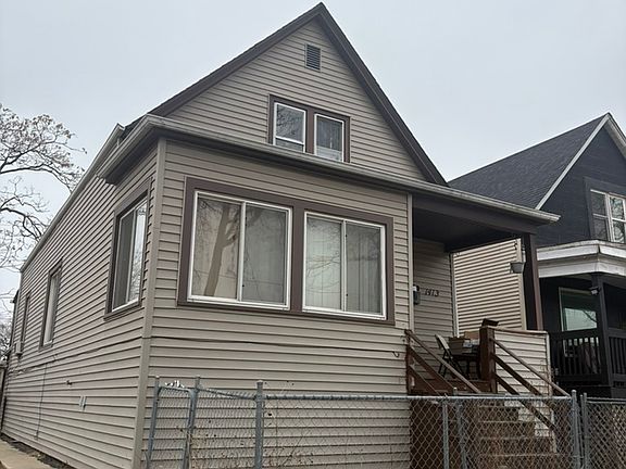 3rd image of 1413 W 73rd St