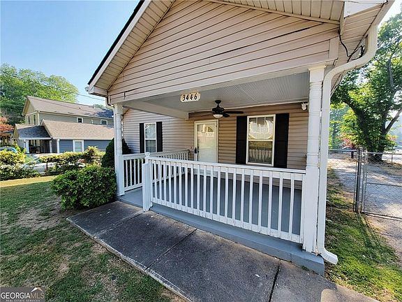 4th image of 3446 Lee St