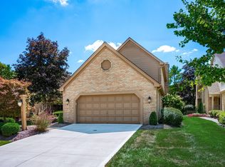 2207 Partlow Dr, Columbus, OH 43220