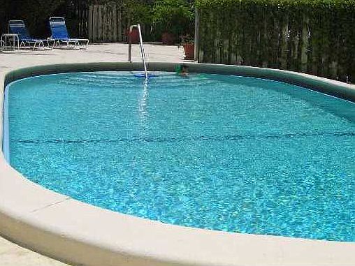 2nd image of 550 Ocean Dr APT 7G
