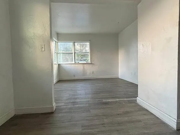 1051 NE 80th St, Miami, FL