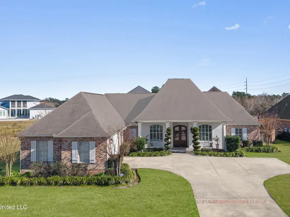 394 Fly Away Ct, Biloxi, MS 39531