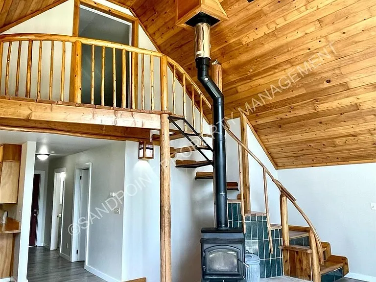 35 Hillcrest Dr — Photo 10