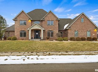 31 Sapphire Point, Morton, IL 61550