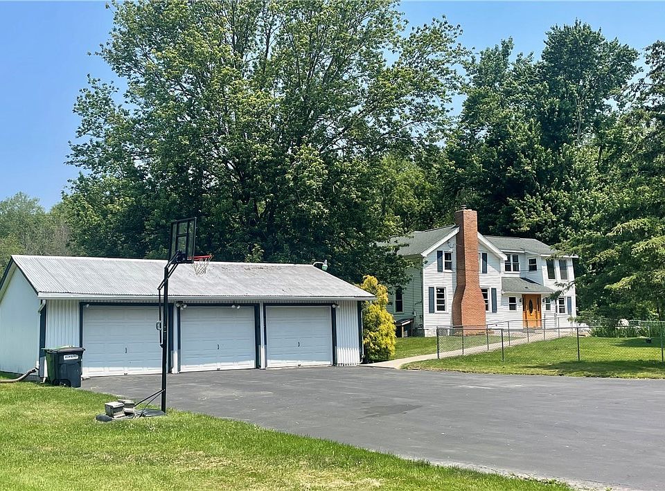 3251 Ditmar Rd, Weedsport, NY 13166 | Zillow