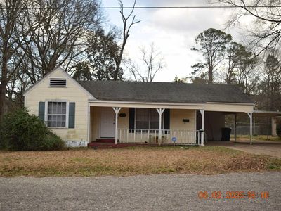 419 Gunby Ave, Bastrop, LA, 71220