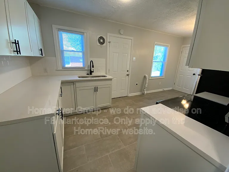 1359 S White Station Rd — Photo 7