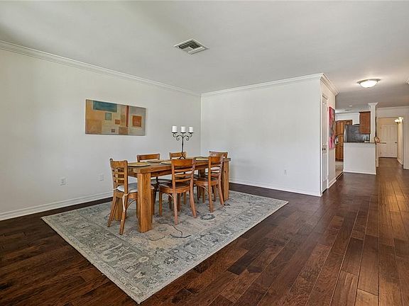 3rd image of 1304 Houma Blvd