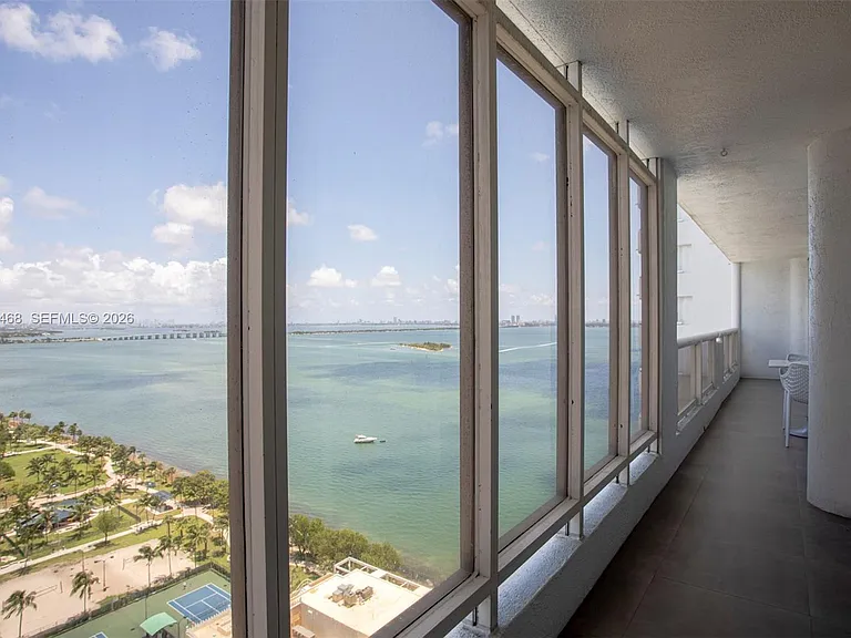 1717 N Bayshore Dr #A-2740 — Photo 22