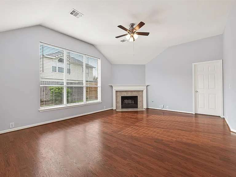 3135 Silver Cedar Trl — Photo 13