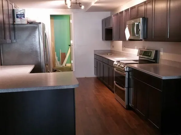 109 N Ogden St, Sturgeon, MO 65284