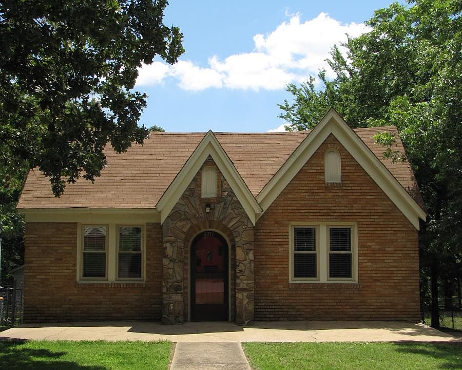Great curb appeal
