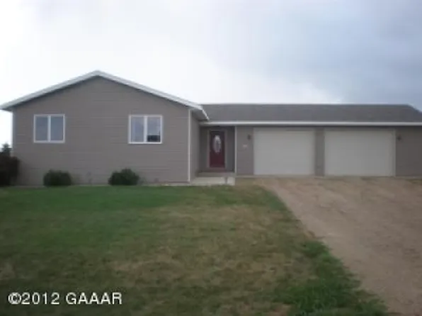 105 8th St W, Carlos, MN 56319