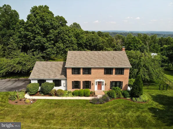 2430 Welsh Rd, Mohnton, PA 19540