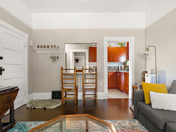 4th image of 1317 Pandora Ave