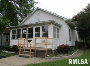 1102 S Capitol St, Pekin, IL