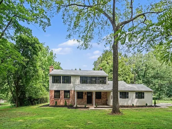 1561 Sugartown Rd, Paoli, PA 19301