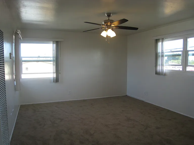 3522 College Ave — Photo 2