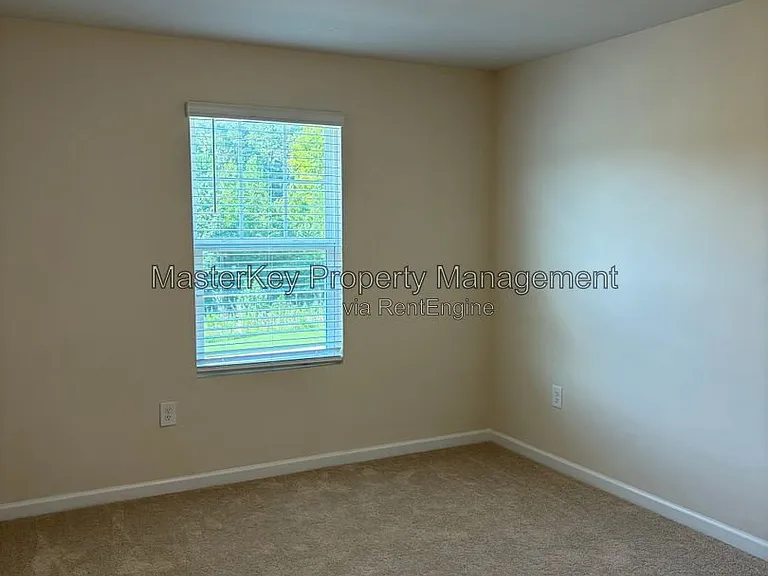 3537 Polygon Pl — Photo 8