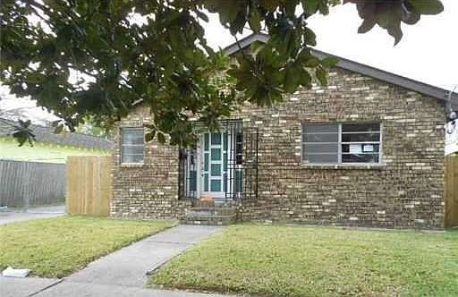 1st image of 744 Pailet Ave