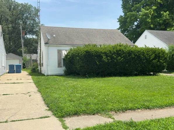 2344 S Spring St, Springfield, IL 62704