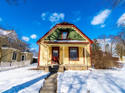 302 W End St, Alma, MI, 48801