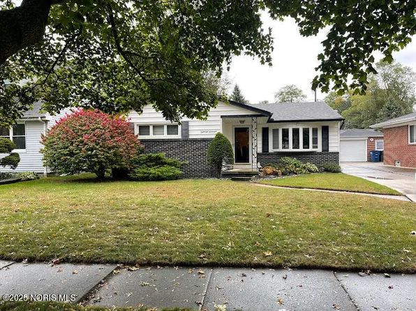 3449 Mapleview Dr, Toledo, OH 43623