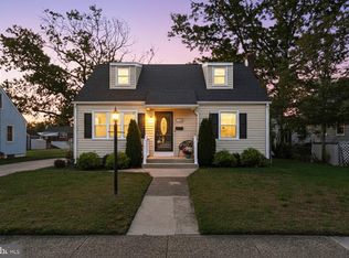 134 Maryland Ave, Magnolia, NJ 08049